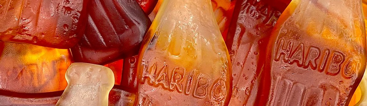 Haribo Strawberry Balla Bites Share Bag 140g - Happy Candy UK LTD
