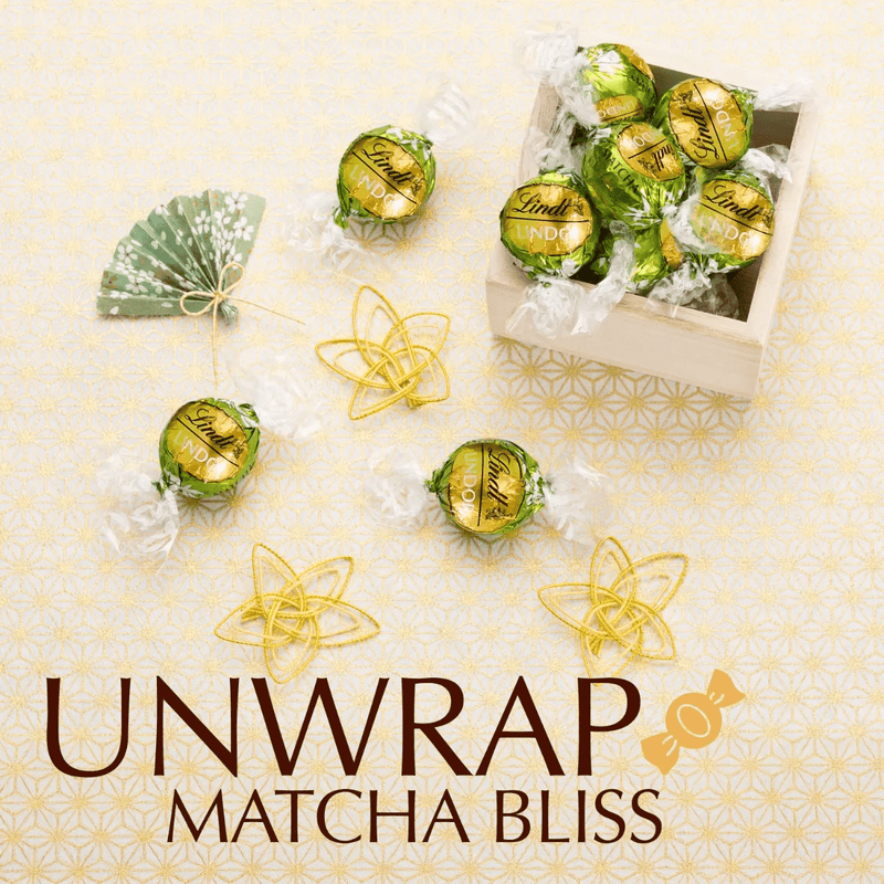 Lindt LINDOR Matcha White Chocolate Truffles Box 200g