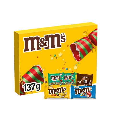 M&M's and Friends Medium Christmas Chocolate Selection Box 137g